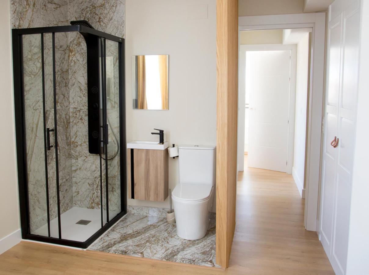 סלאמנקה Lujoso Apartamento En El Centro By Bebalmy מראה חיצוני תמונה