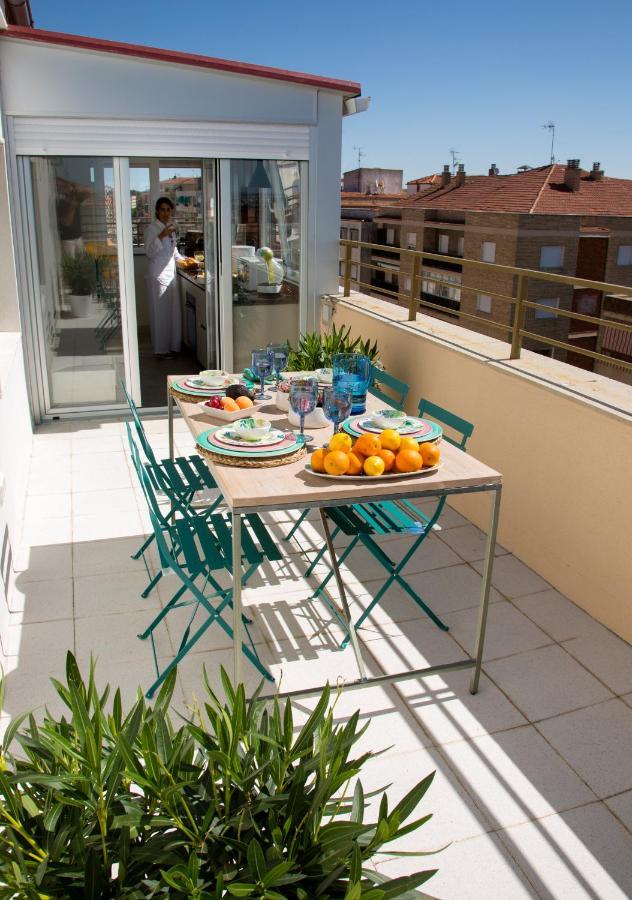 סלאמנקה Lujoso Apartamento En El Centro By Bebalmy מראה חיצוני תמונה